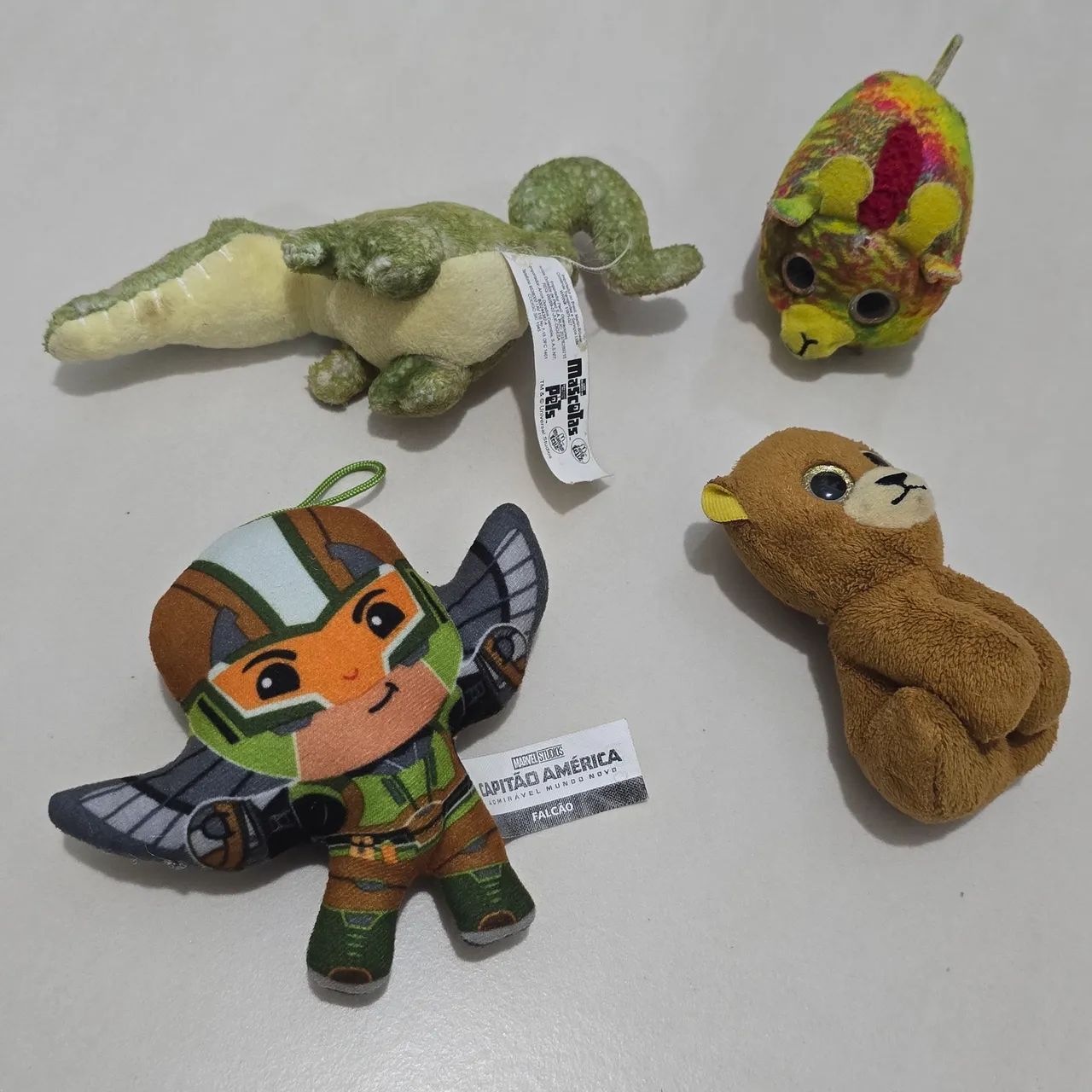Kit com 4 pelúcia variadas do mc donalds - Foto 4
