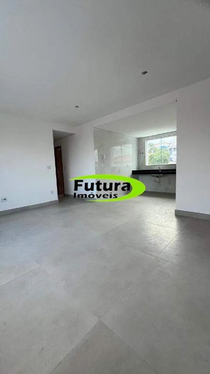 Excelente Apartamento de três quartos, suite e duas vagas - Foto 2