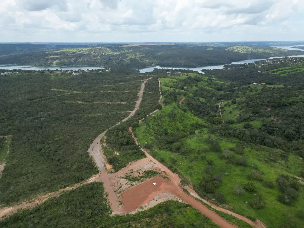 = Lago Corumbá 4 & - Foto 3