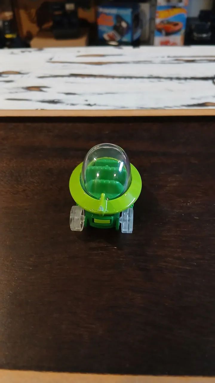 Carro cápsula dos Jetsons. Da Hotwheels  - Foto 3