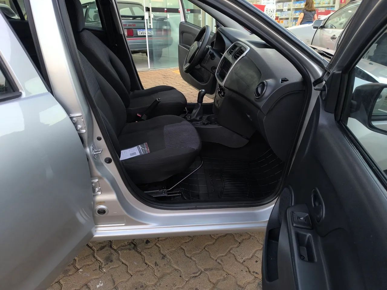Renault Sandero Authentique Hi-Power 1.0 16V 5p, foto 11 de 19