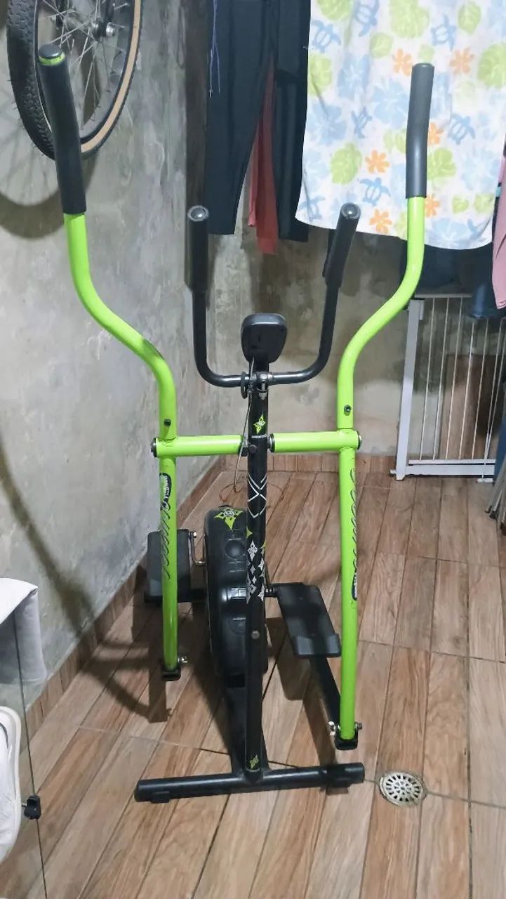 Aparelho Elíptico  - Foto 4