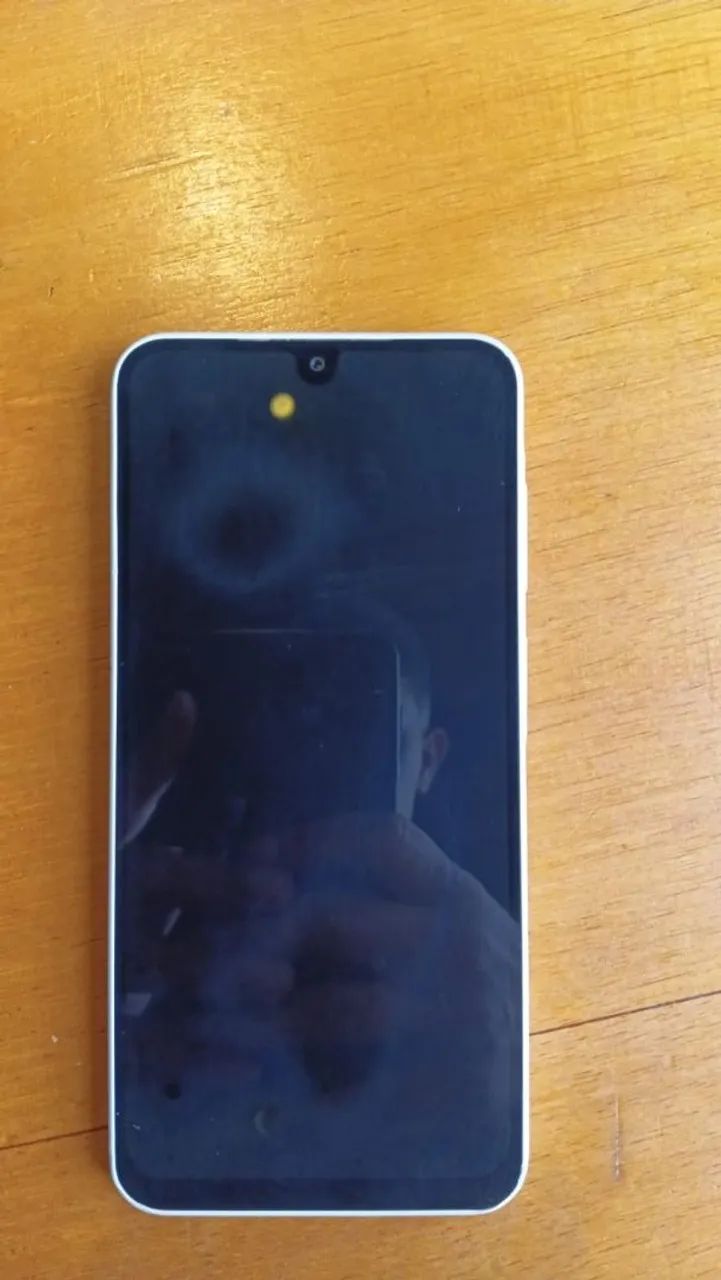 Vendo celular seminovo 4 mes de uso
