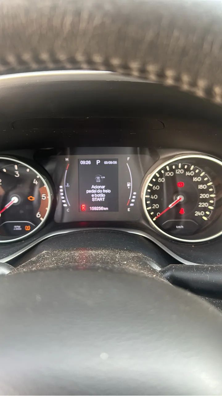 Jeep Compass Longitude 2.0 4X4 Dies. 16V Aut. 2018 - Foto 4