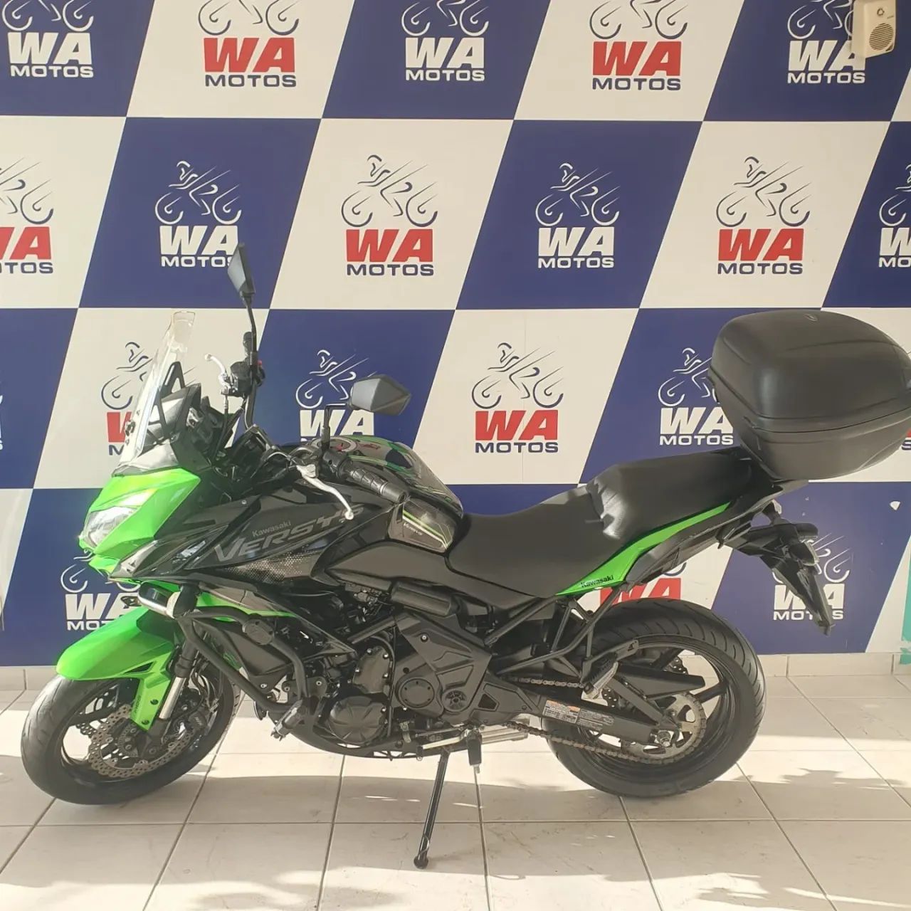 KAWASAKI VERSYS ABS VERDE 2021 - Foto 5
