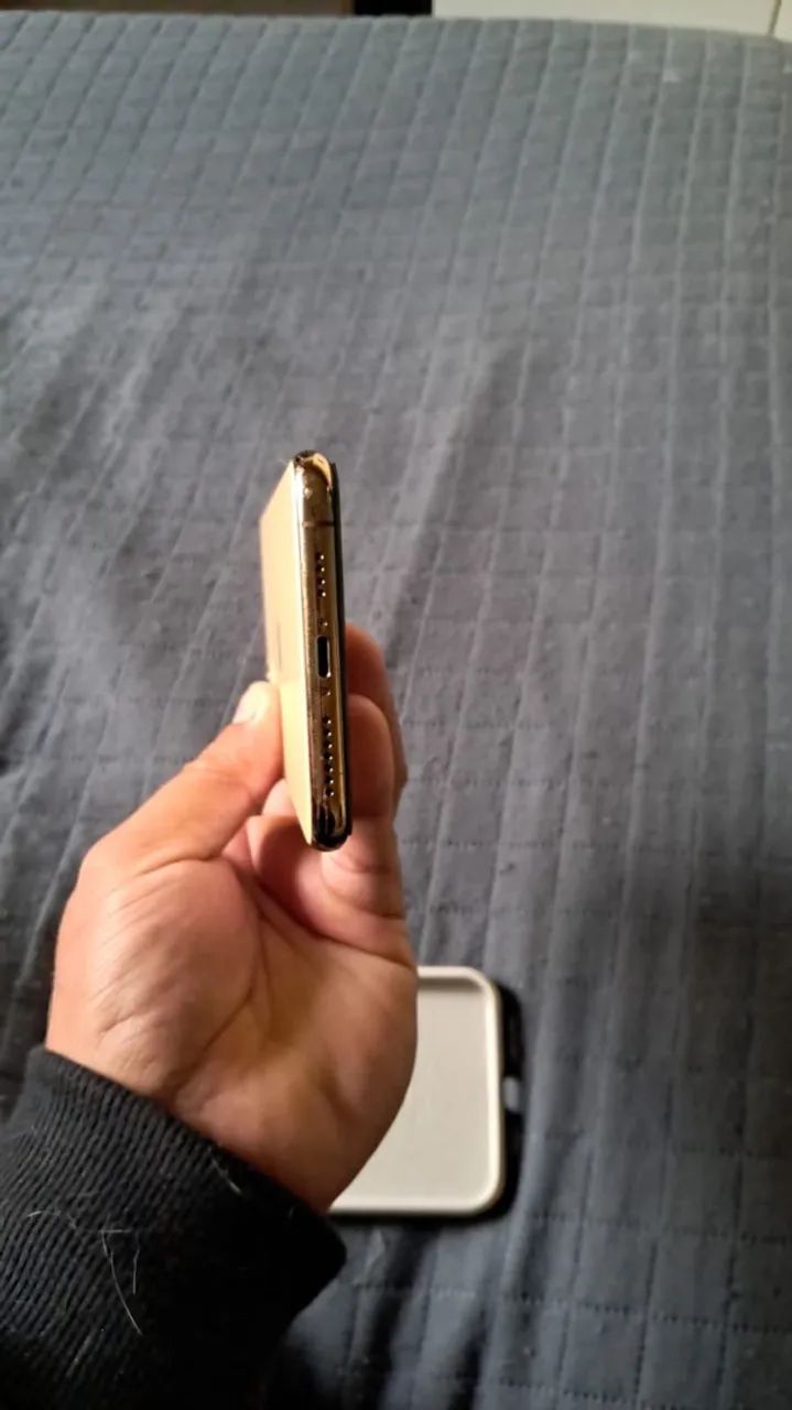 Vende se iPhone 11 Pro Max 64 gigas  - Foto 4