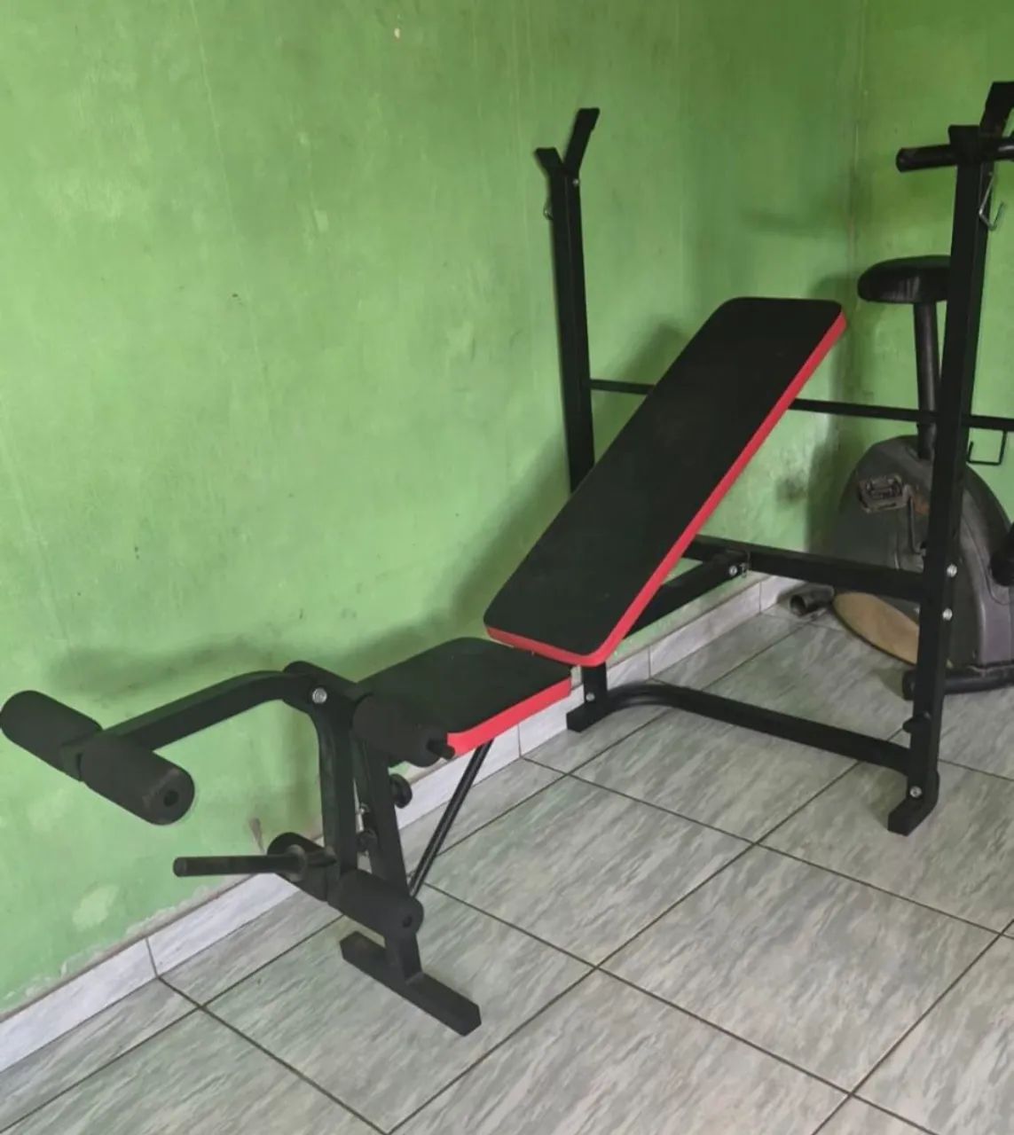 EQUIPAMENTO DE MUSCULAÇÃO  - Foto 2