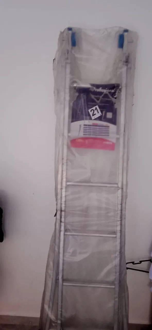 Escada extensiva 12 degraus alumínio 