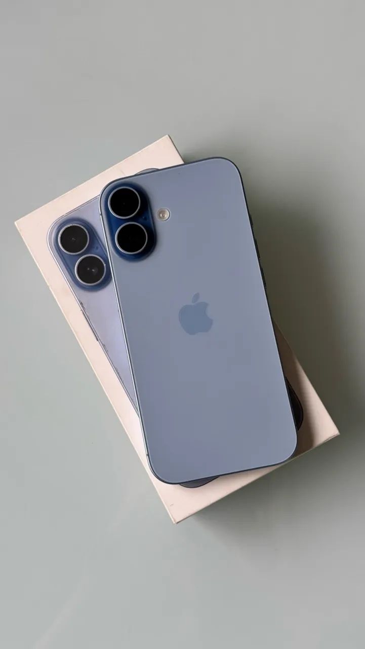 iPhone 17 de 256gb, saúde em 93% 