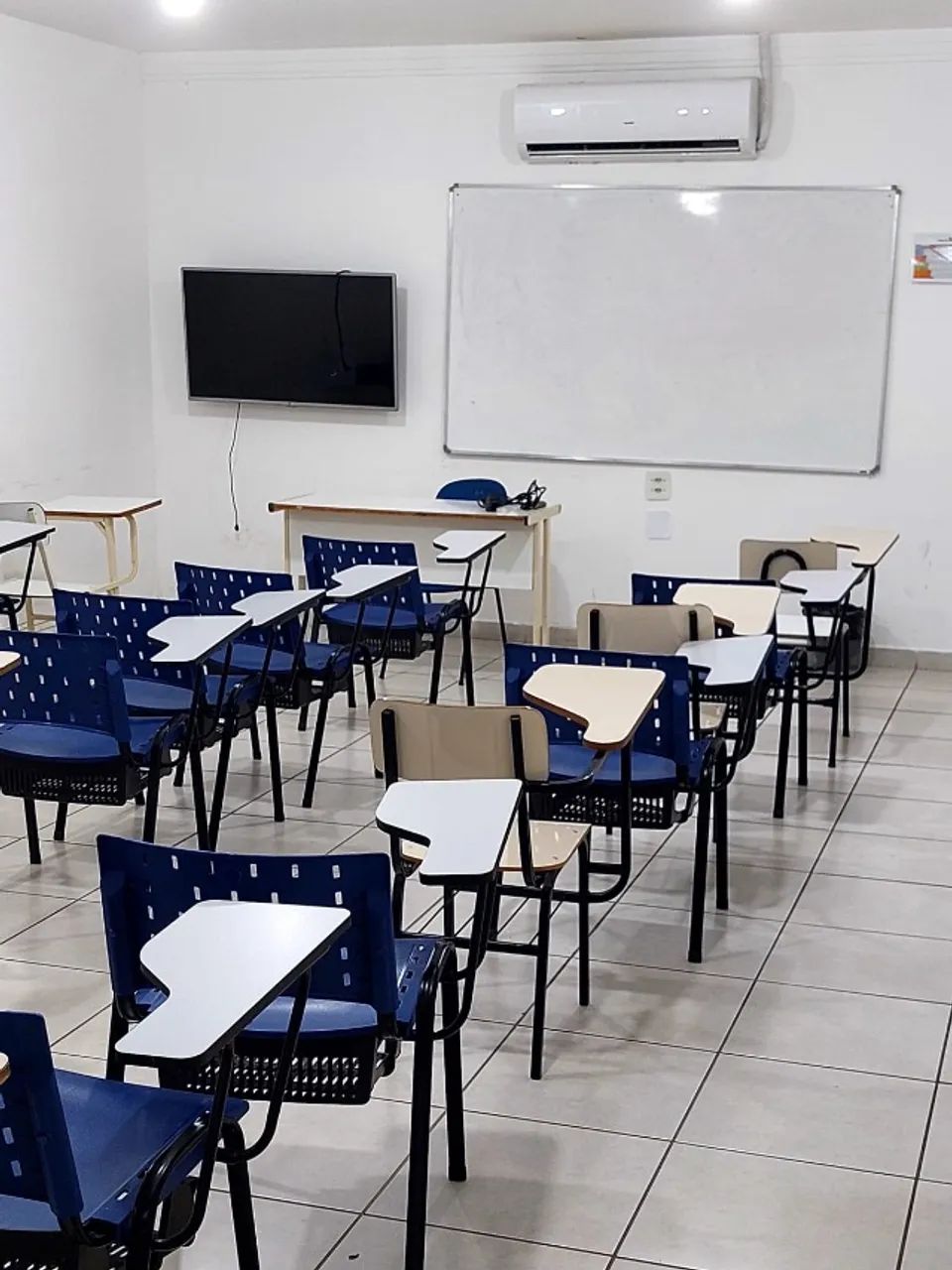 SALAS DE AULA DISPONÍVEIS PARA LOCAÇÃO!  - Foto 2