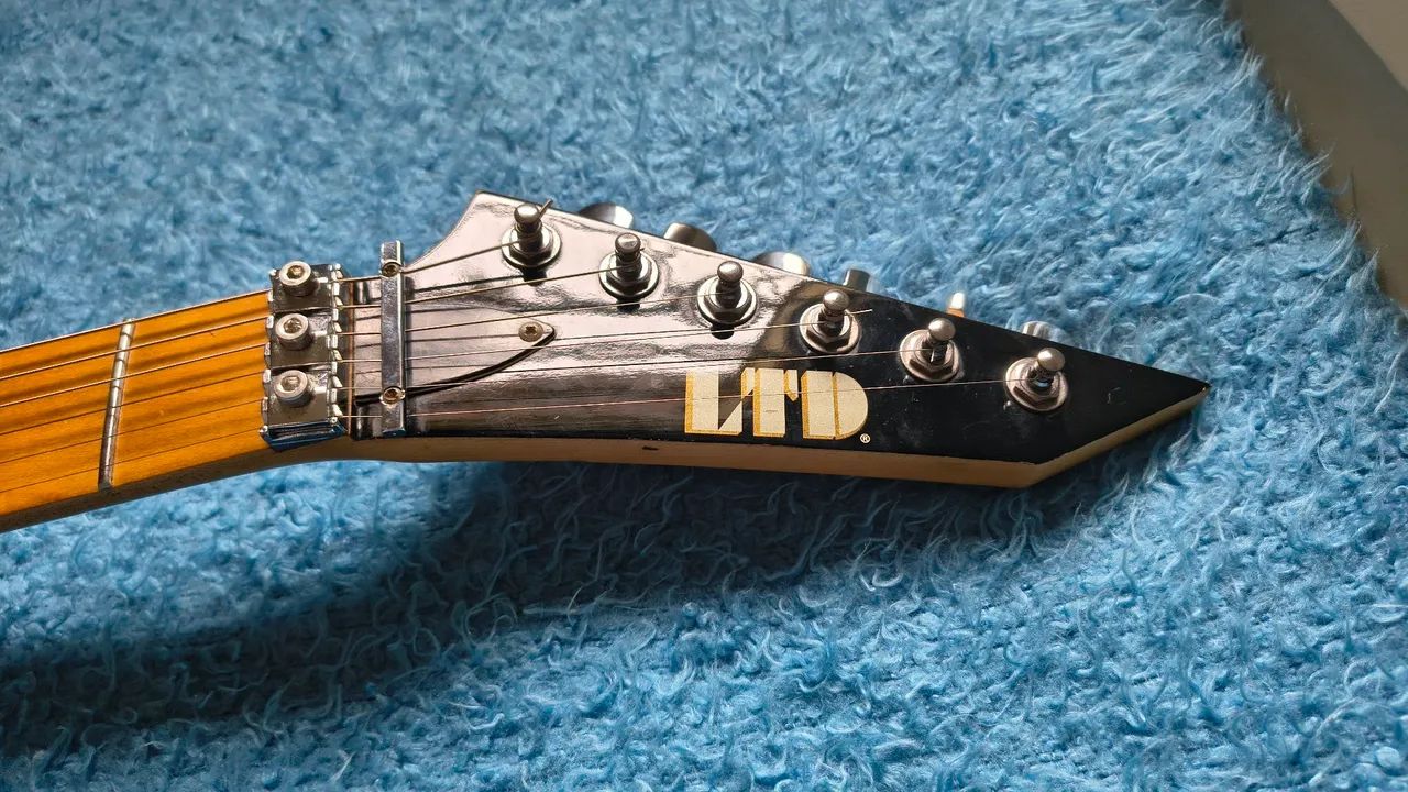 Guitarra Esp LTD MH53 Com Upgrades Top Só HOJE PROMOÇÃO - Foto 4