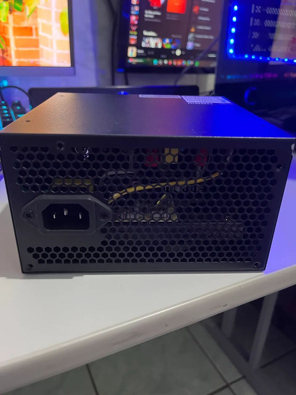 Fonte EVGA 400W - Foto 3
