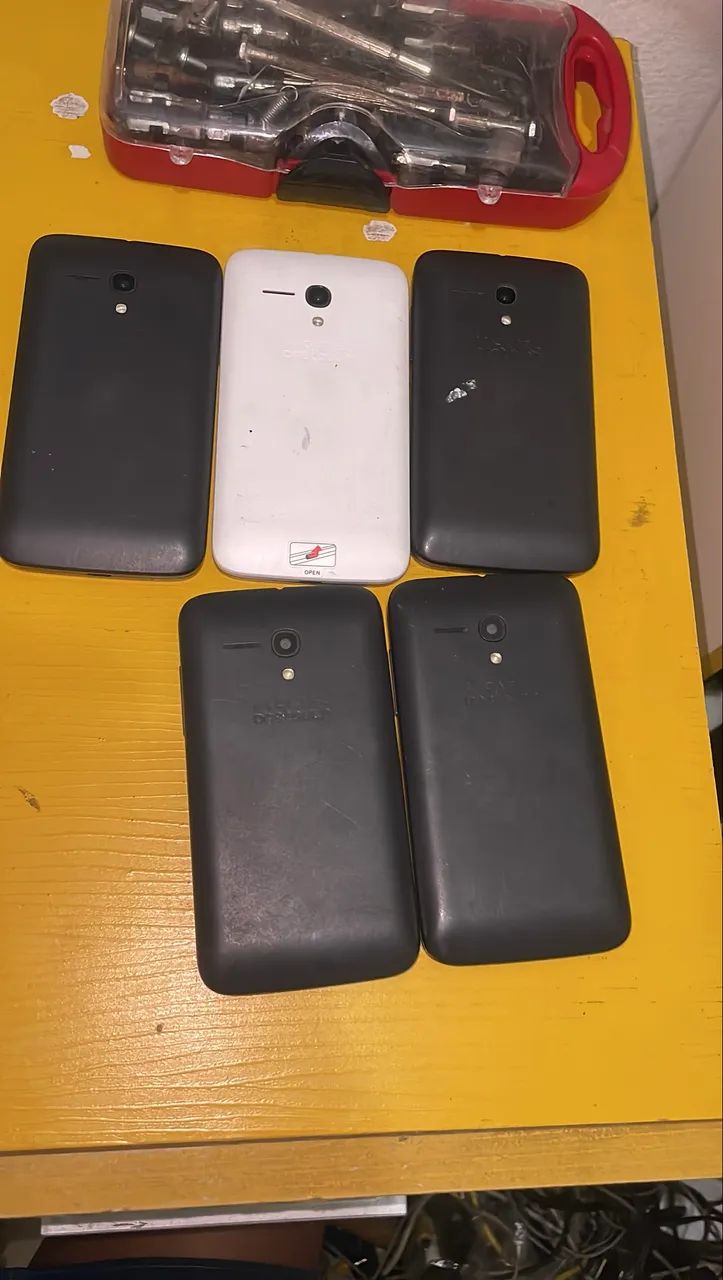Celular Alcatel - Foto 2