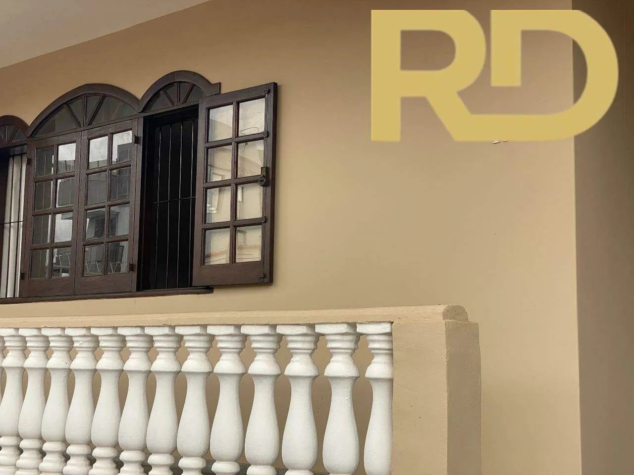 Casa com arquitetura atemporal e múltiplas possibilidades - Foto 3