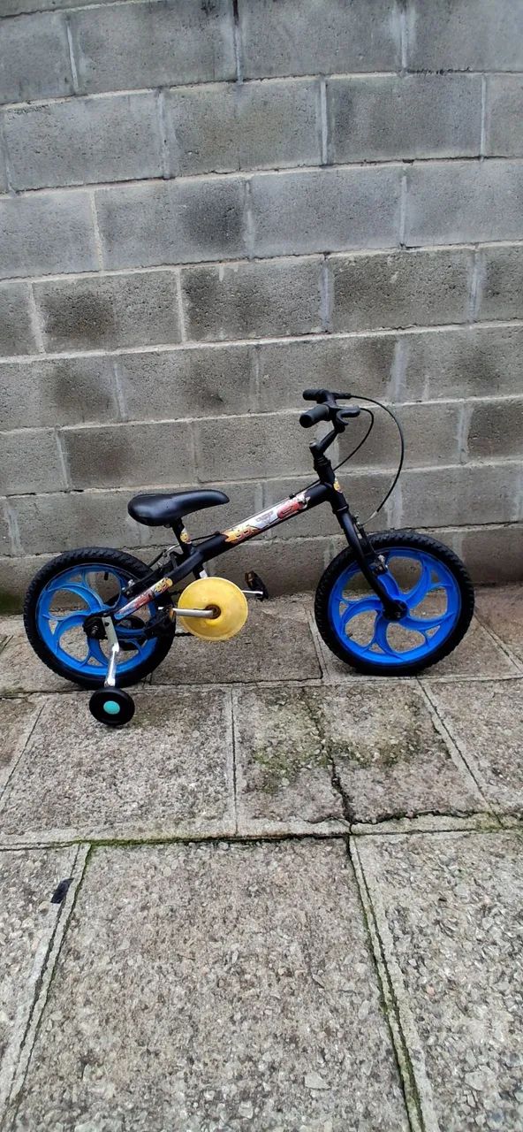 Bicicleta infantil aro 15 - Foto 3