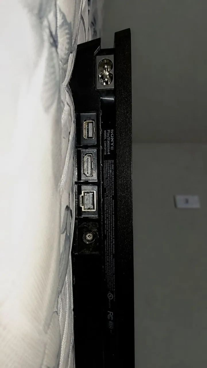 Playstation 4 - Foto 3