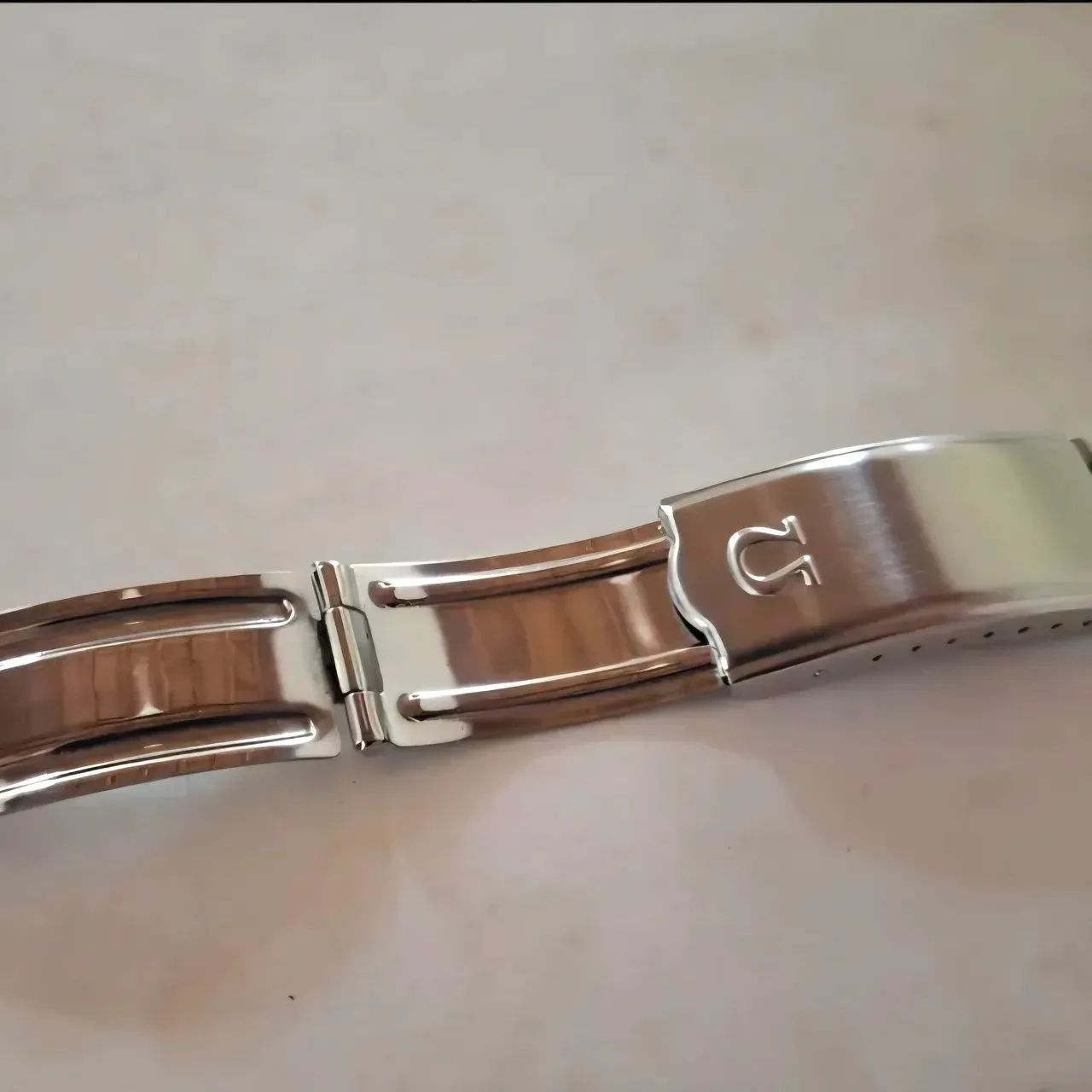 Pulseira Omega Aço 18mm padrão grão de arroz rice  - Foto 2