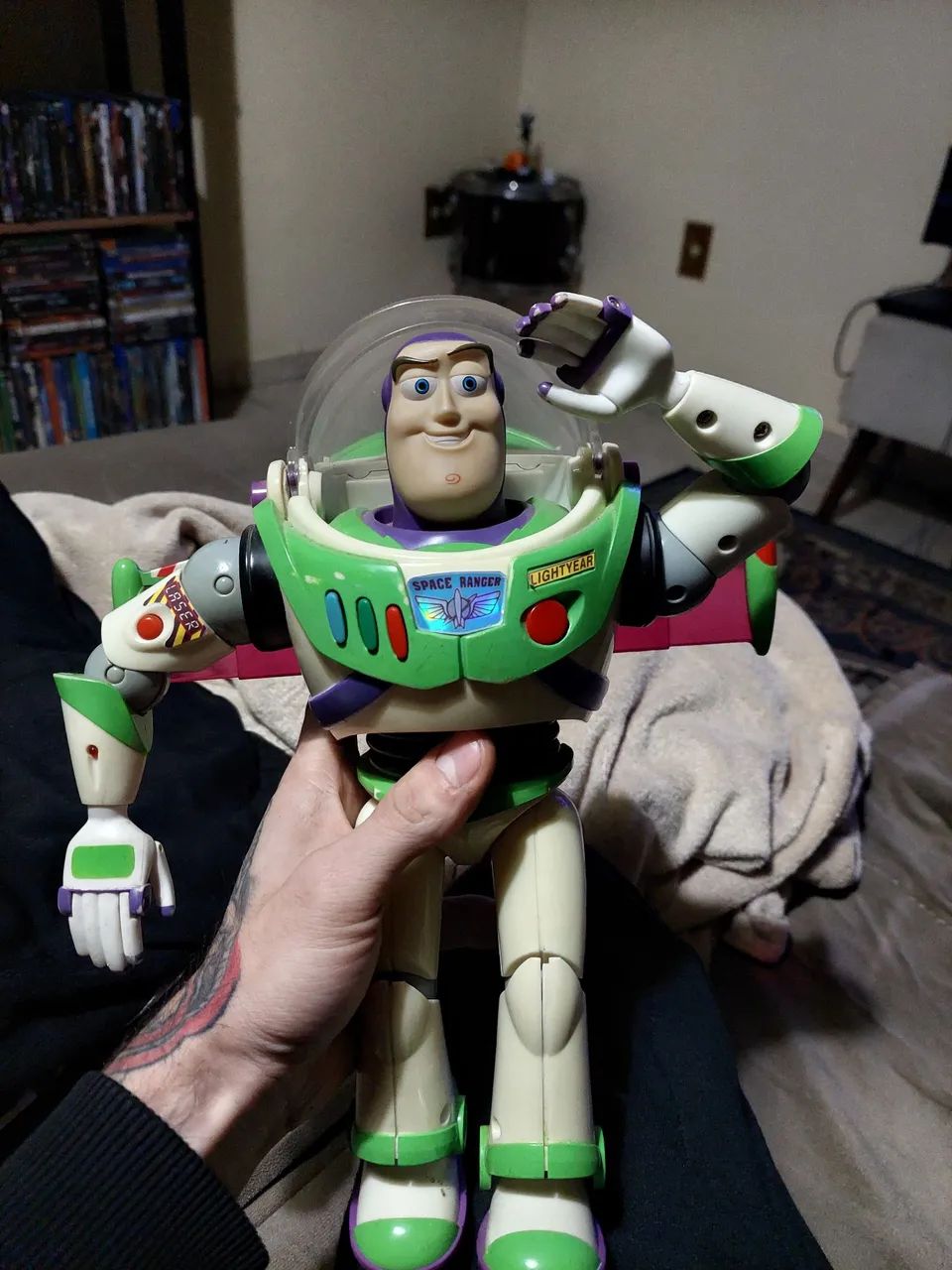 Buzz lightyear 