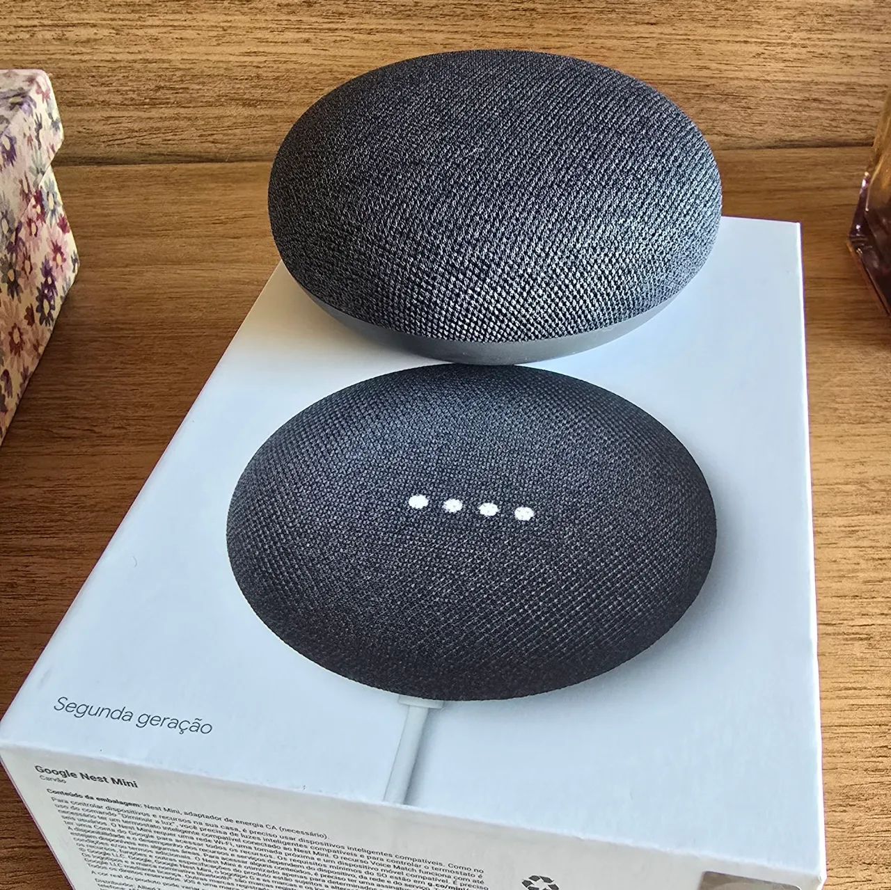 Caixinha inteligente do Google Assistente - Nest Mini 2° Gen - conecta na conta do Google - Foto 3