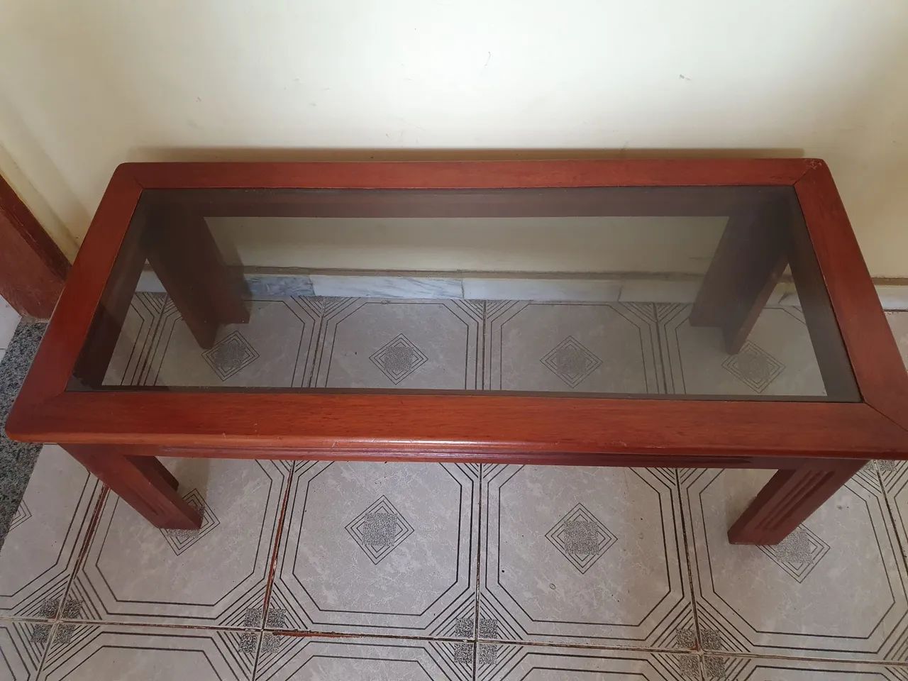 Mesa pequena de centro - Foto 2