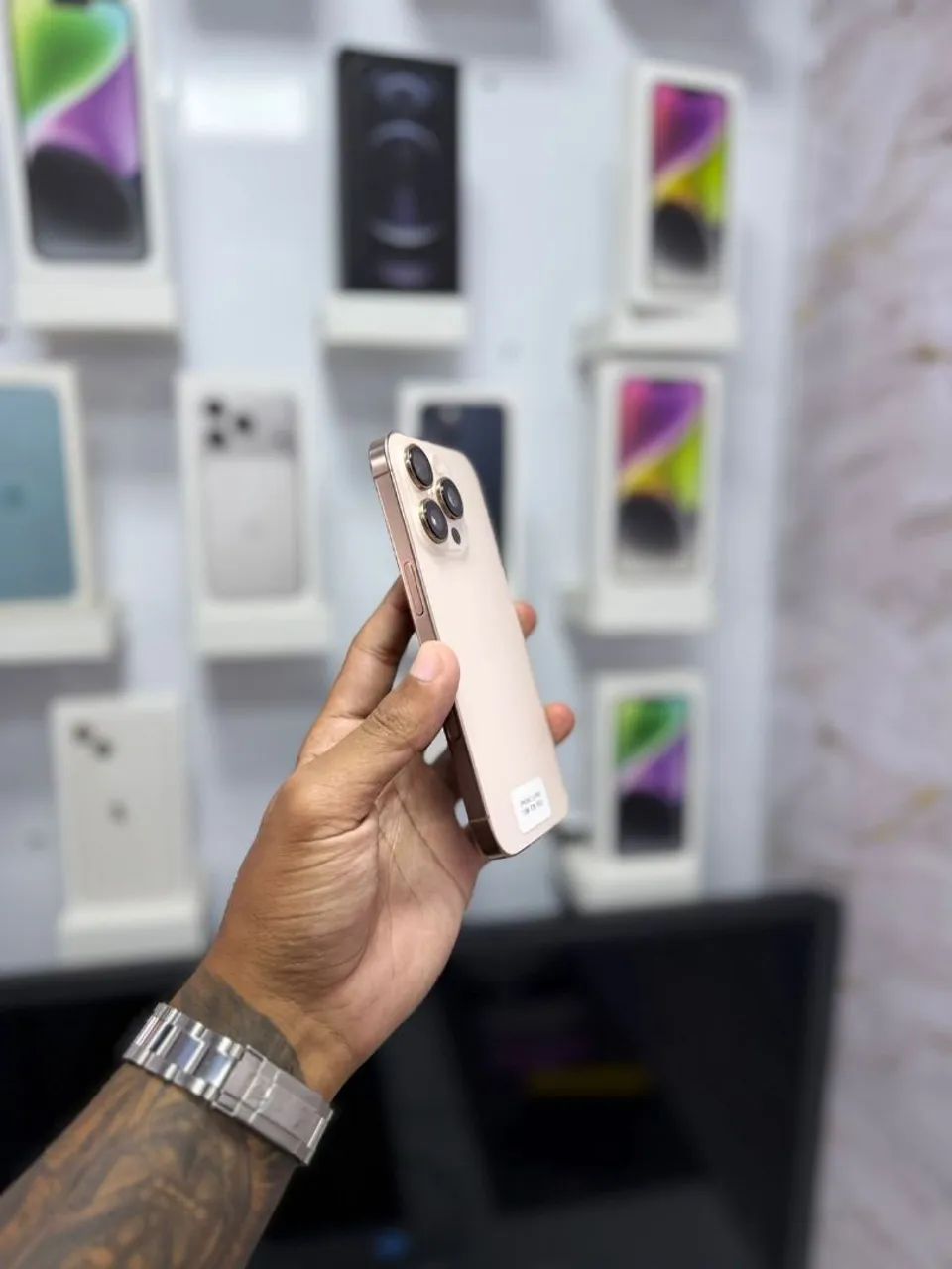 IPHONE 16 PRO 128GB<br>R$ 4.850,00 - Foto 2
