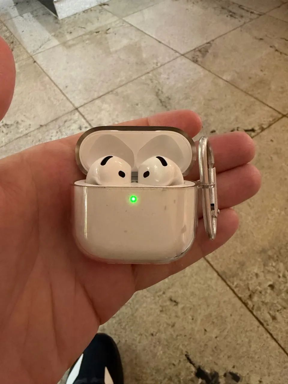 Air pods 4 com cancelamento de ruído  - Foto 2