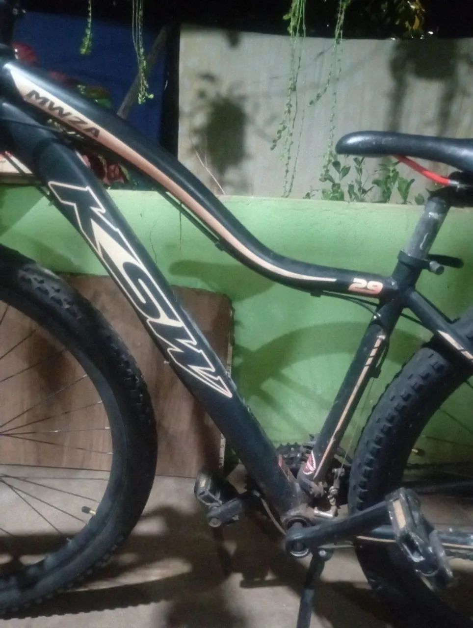 Bike Aro 29 KSW usada - Foto 4