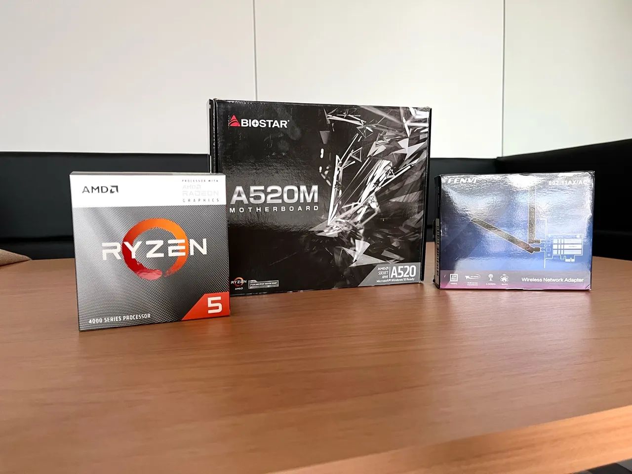Kit Processador + Placa-Mãe - CPU Ryzen 5 4600g + A520