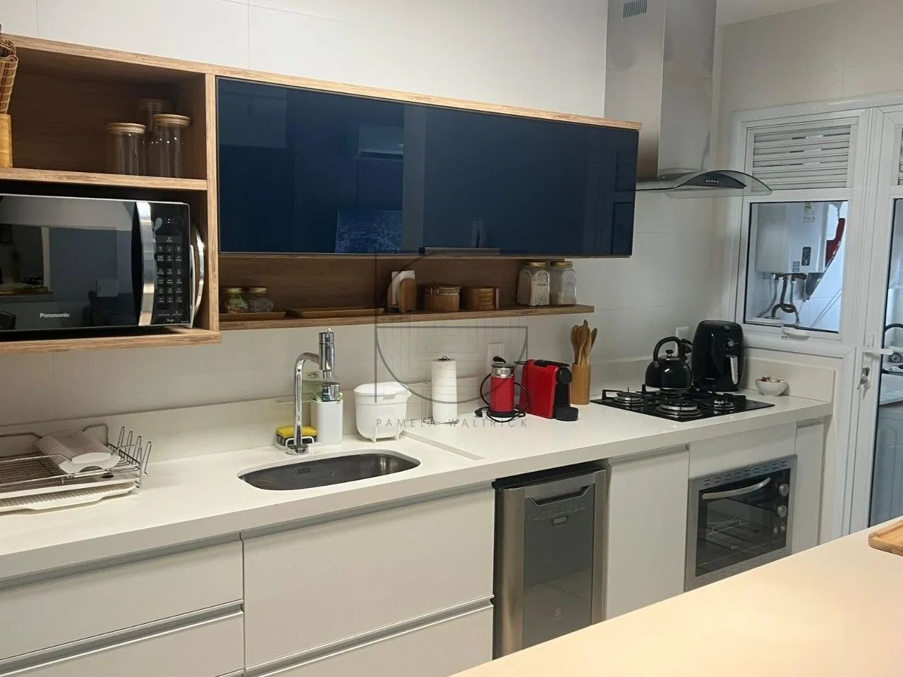 Apartamento com 2 dormitórios 1 suíte e 2 banheiros com 1 vaga de garagem - Foto 3