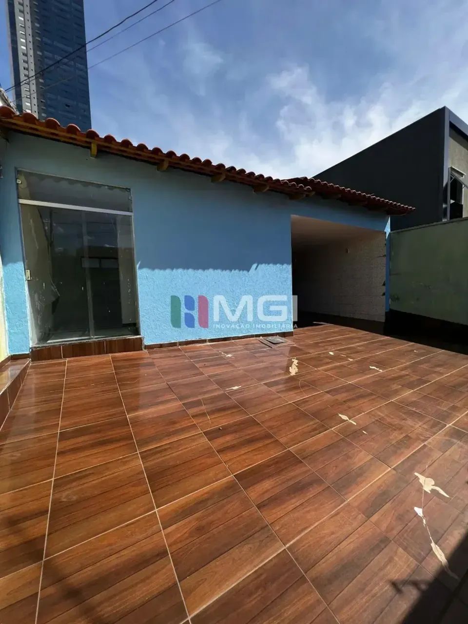 Casa comercial para alugar com 4 quartos (salas) e 4 vagas de garagem - com 180m2 - Nova S - Foto 2