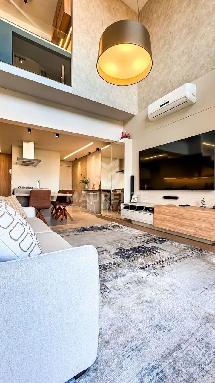 Loft com 1 dormitório no Estreito