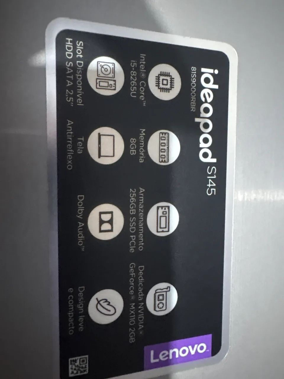 Notebook Lenovo i5 com placa de vídeo 