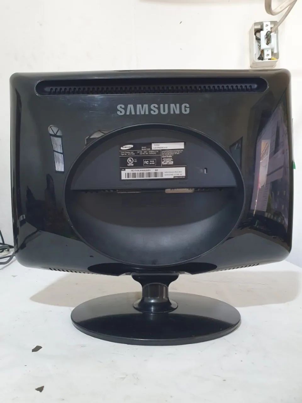 Monitor 17 polegadas Samsung  LS17PENSF XAZVGA (testo na hora) R$ = 119,00 - Foto 2