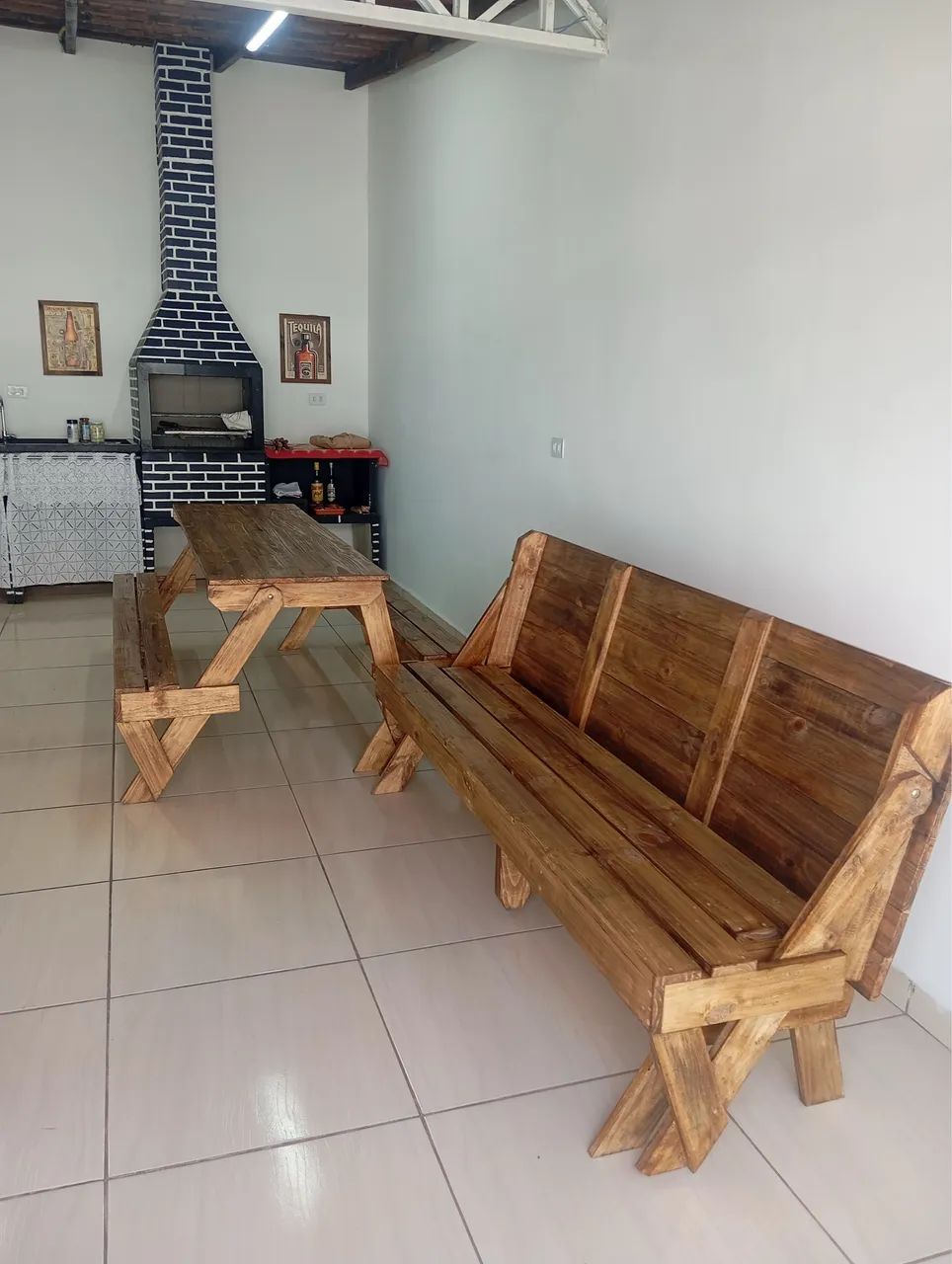 BANCOS QUE VIRAM MESAS DE PINUS , COM E SEM VERNIZ  - Foto 5