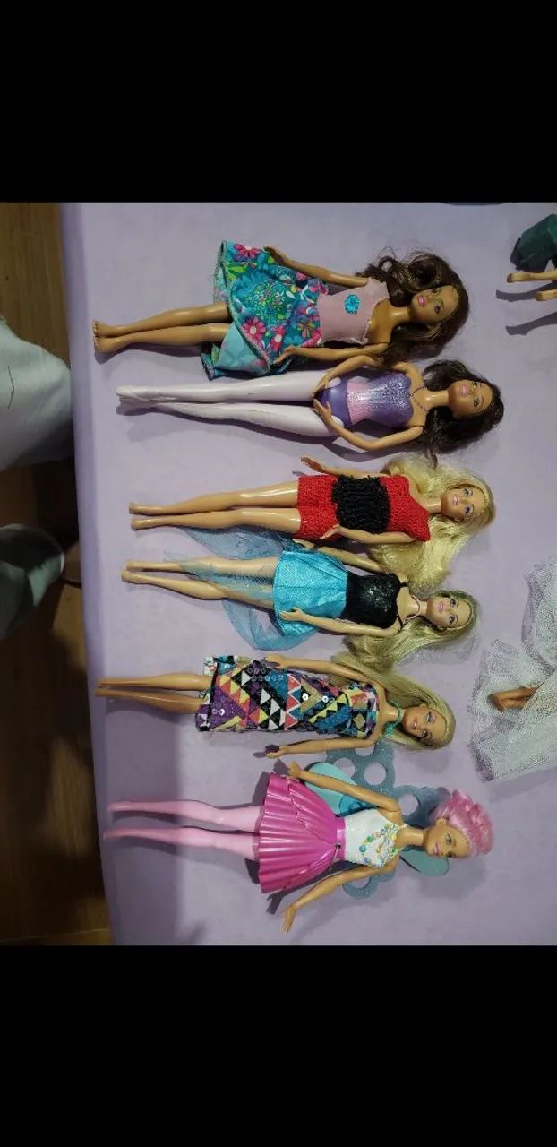 Bonecas barbie sucatas