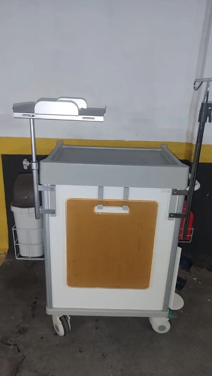 Carrinho Hospitalar usado!  - Foto 4