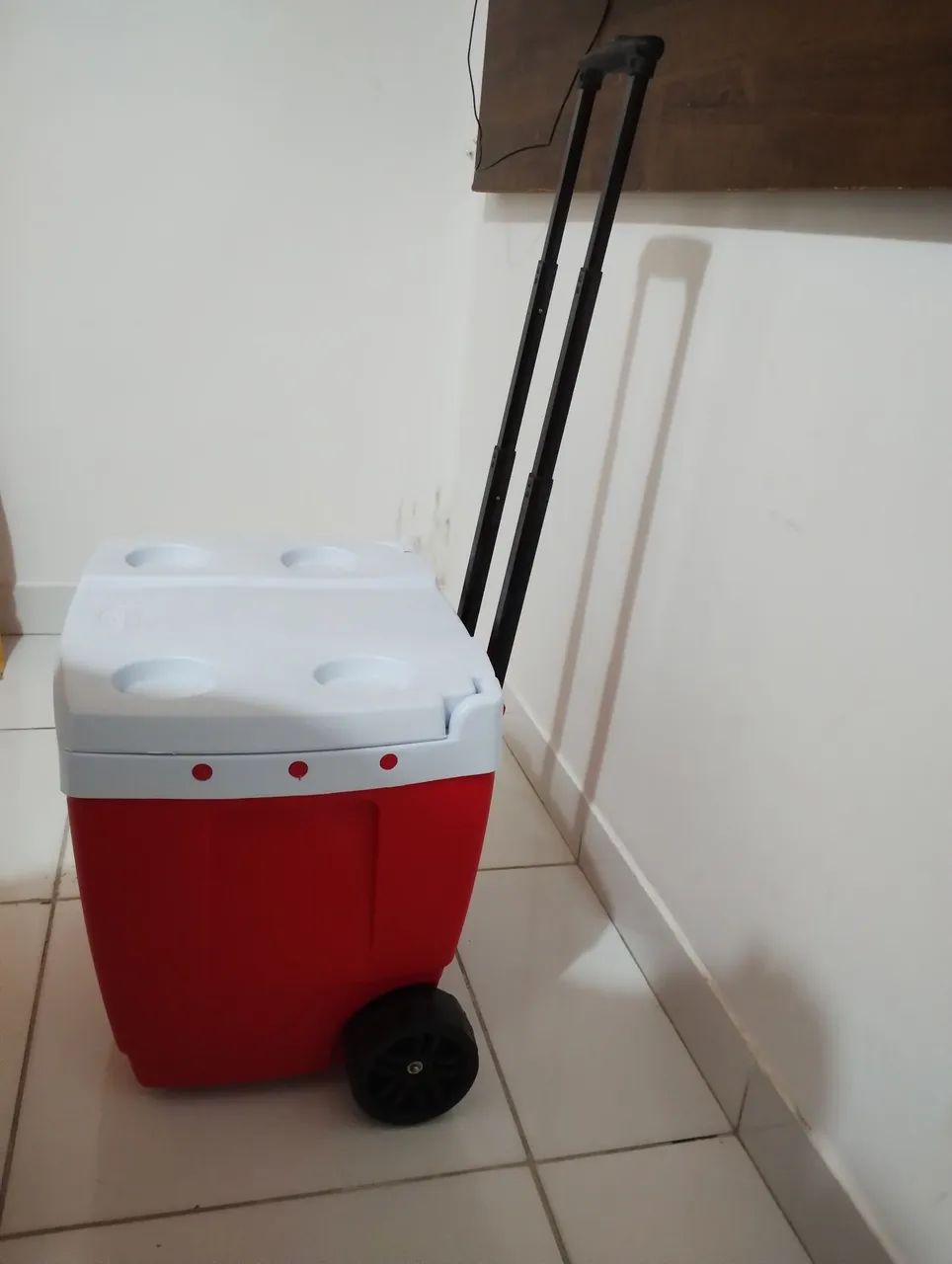 Cooler com rodinhas - Foto 5