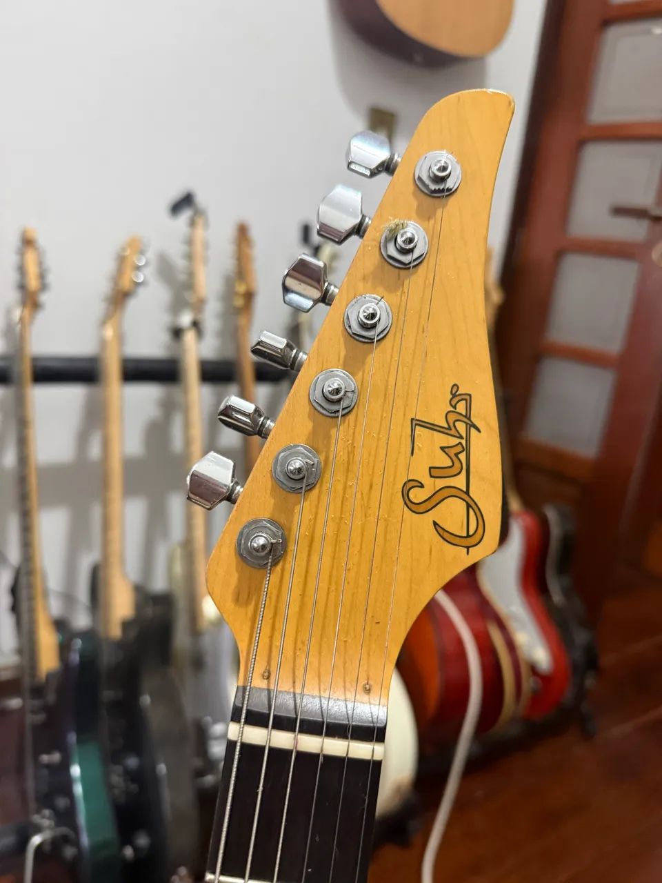 Guitarra Suhr Luthier perfeita - Foto 2