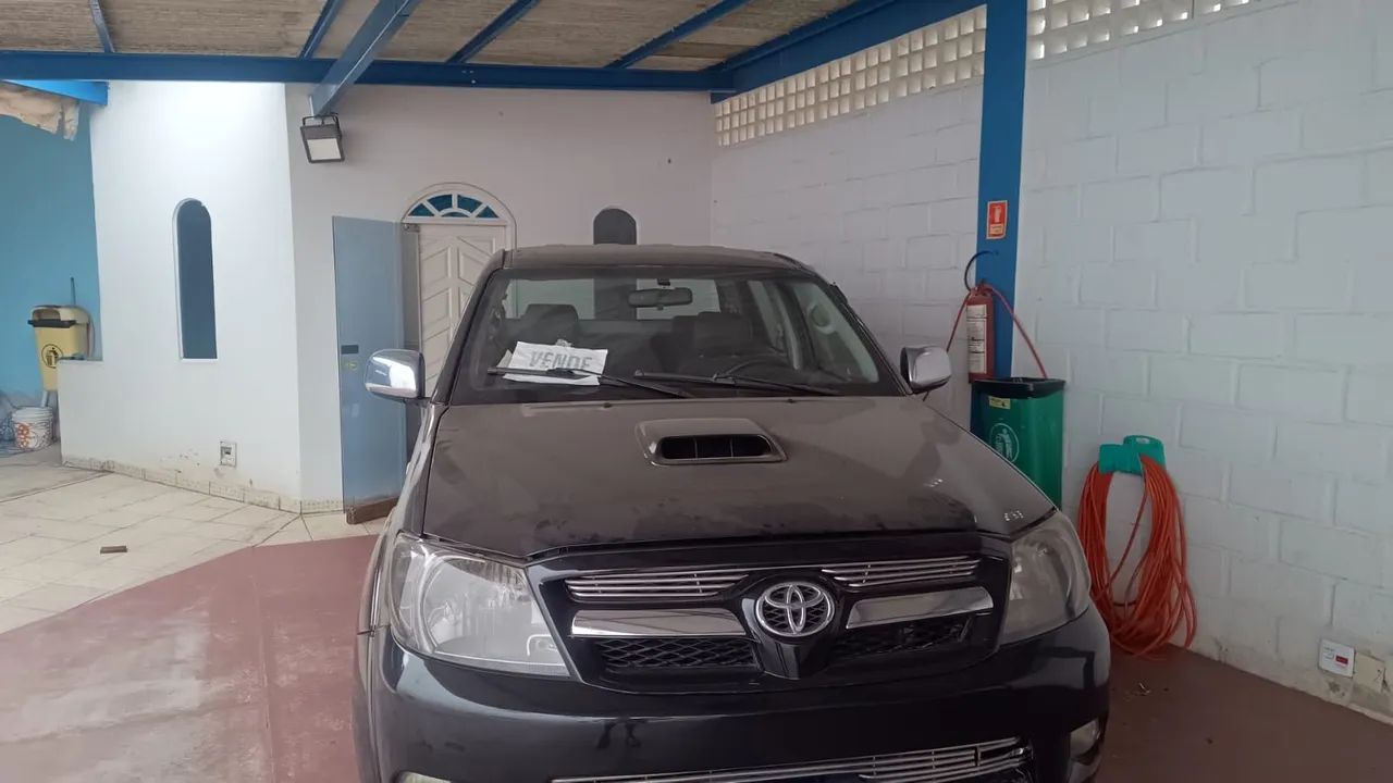 Carro Hilux 