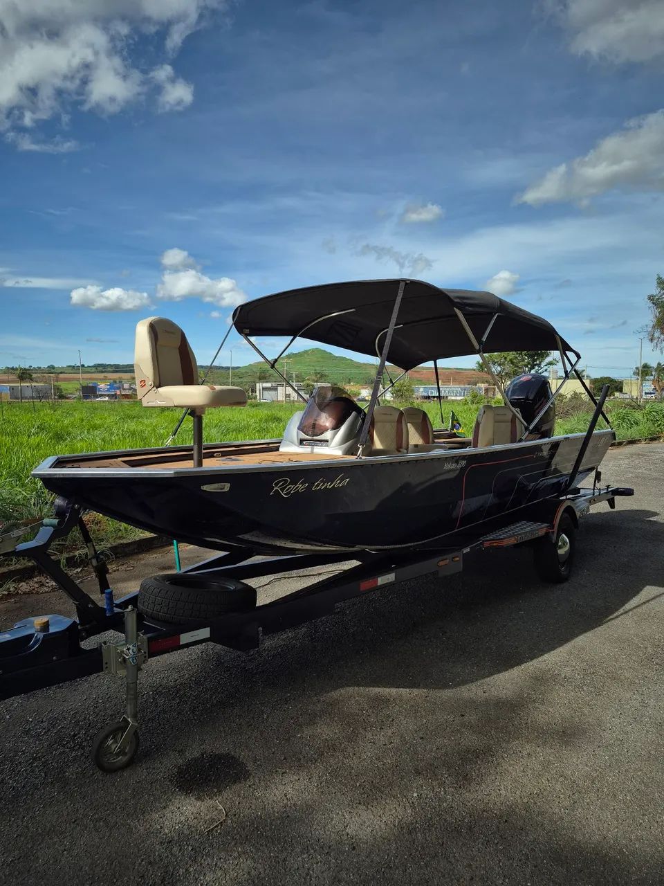 Lancha barco de pesca lazer