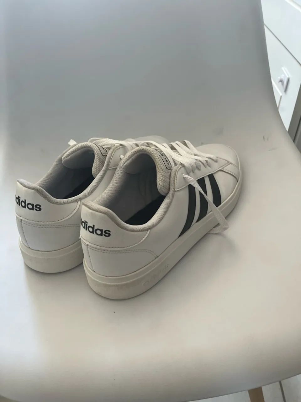 Tênis Adidas original branco  - Foto 5