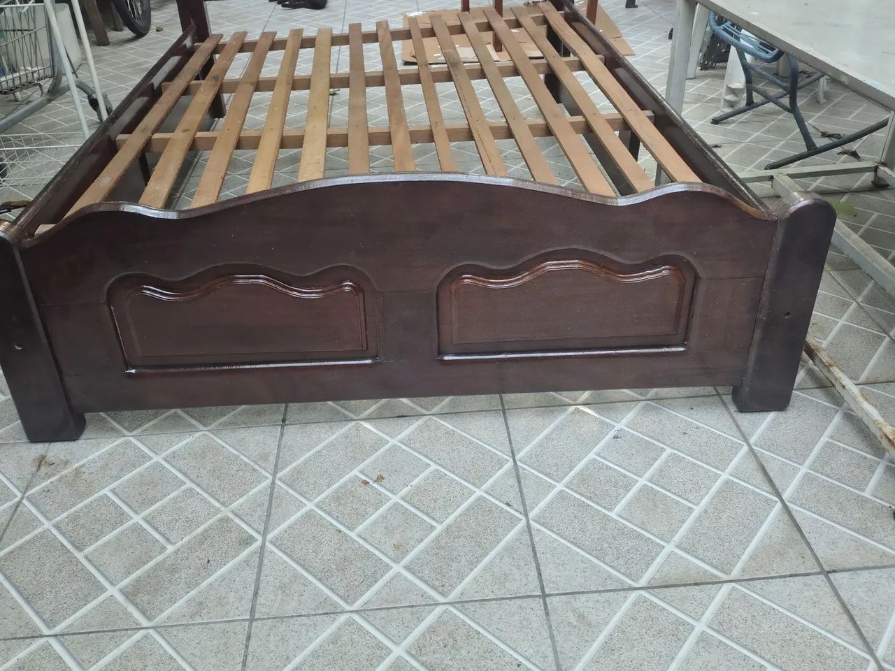 Cama de casal de madeira pura - Foto 3