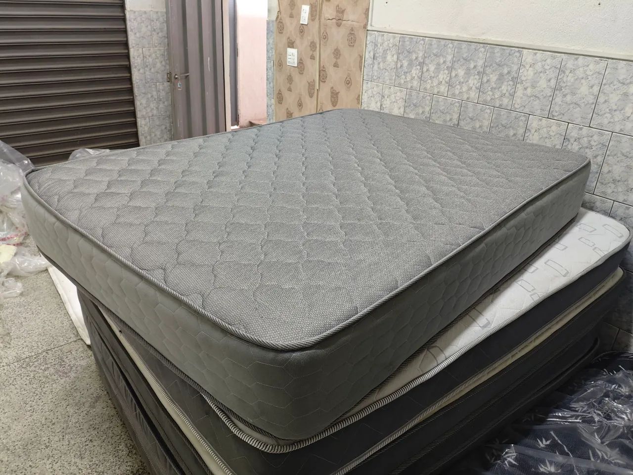 Colchão casal Ortobom, sem uso, aceito cartão e entrego  - Foto 2