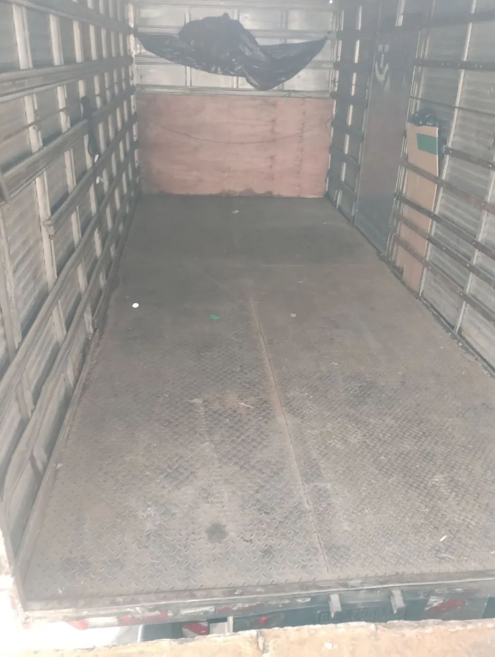 Vendo Ford cargo 712 ano 2011 - Foto 4