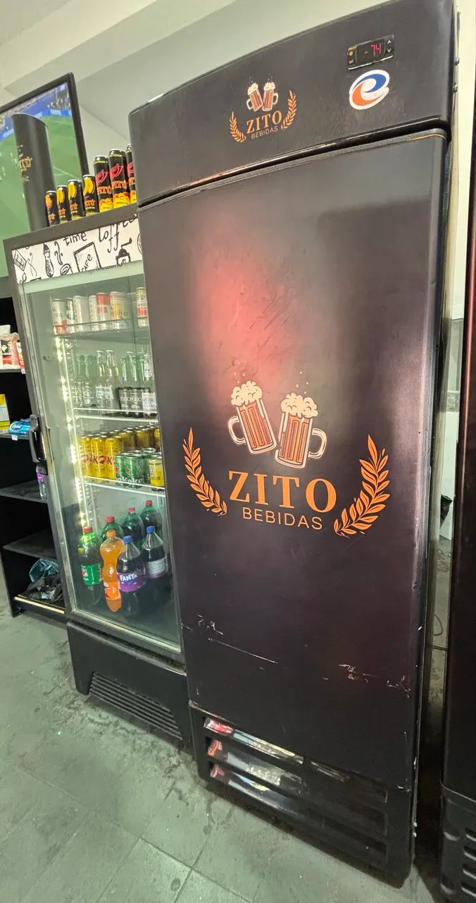  Vendo 3 Equipamentos para Comércio - Geladeira, Freezer e Cervejeira