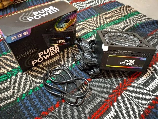 Fonte de pc PURE POWER 550W - Foto 2