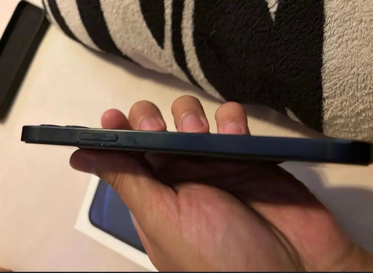 iPhone 12 - Foto 4
