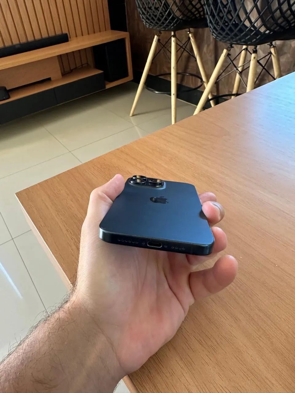 iPhone 15 pro Max 256gb azul  - Foto 4