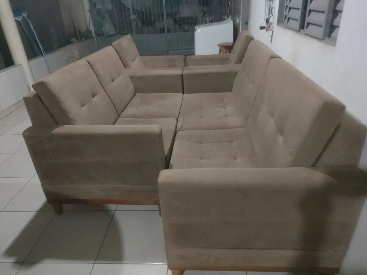 Sofá 64962144616321122