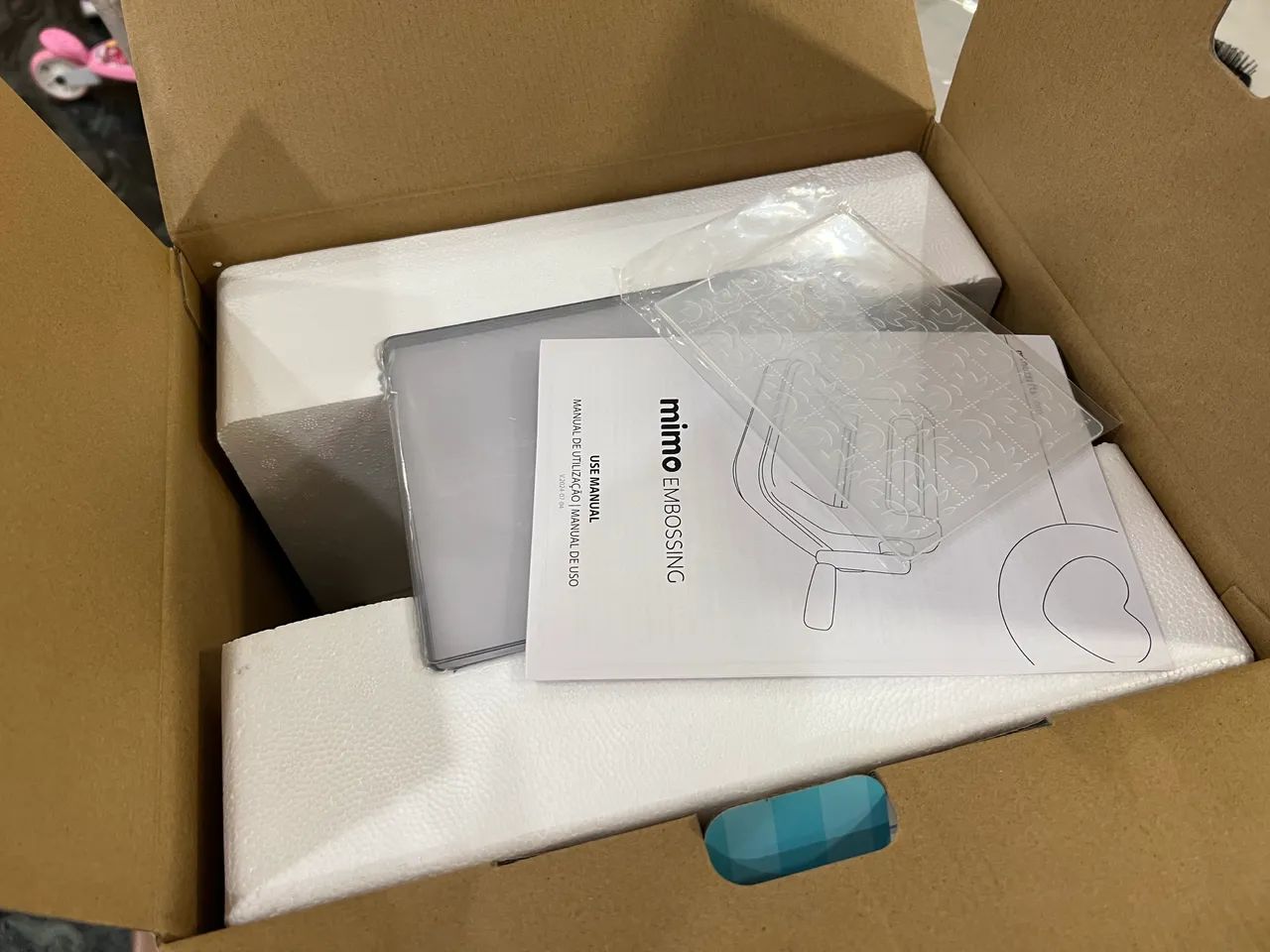 Mimo Embossing com brindes - Mimo Crafts - Foto 3